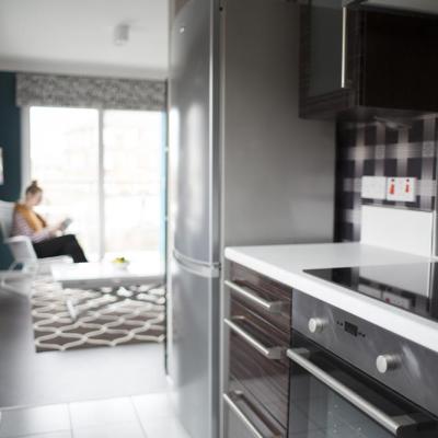 Kitchen Through1000